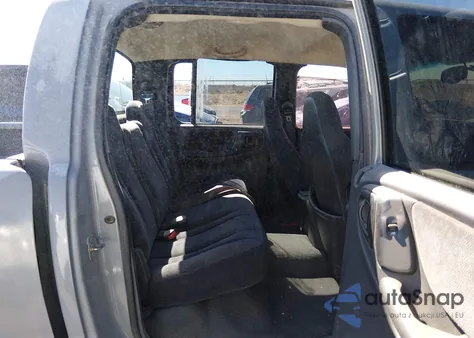 2000 Dodge Dakota Slt/Sport z USA, uszkodzony, nr VIN 1B7GL2AN7YS688722